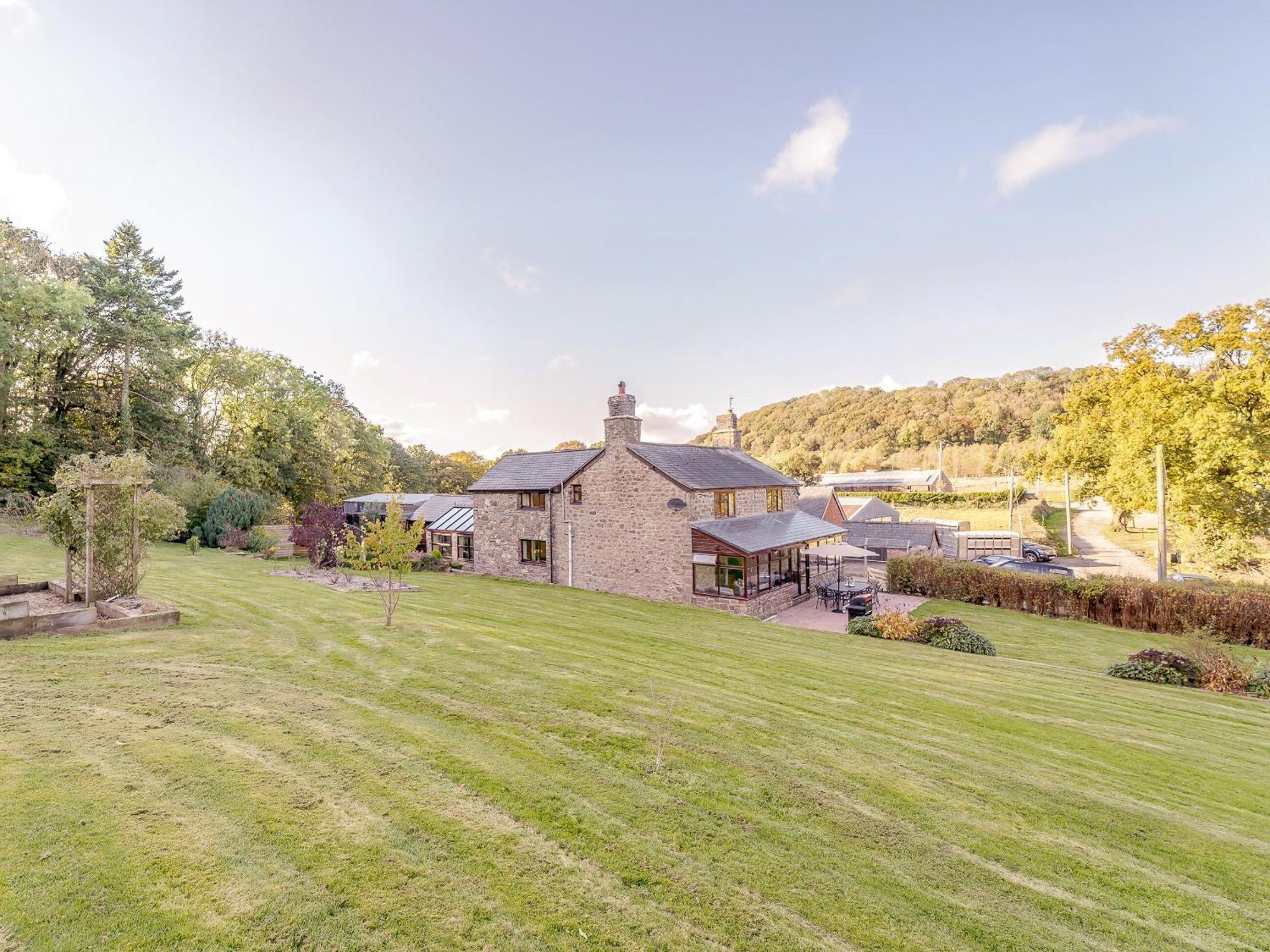 Villa Rhiew Banc Aberhafesp Exterior foto